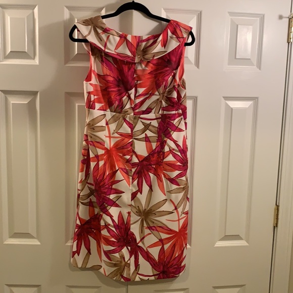 Dressbarn tropical design style! - Picture 3 of 3